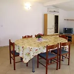 House Kalepin شقة بيبينيا